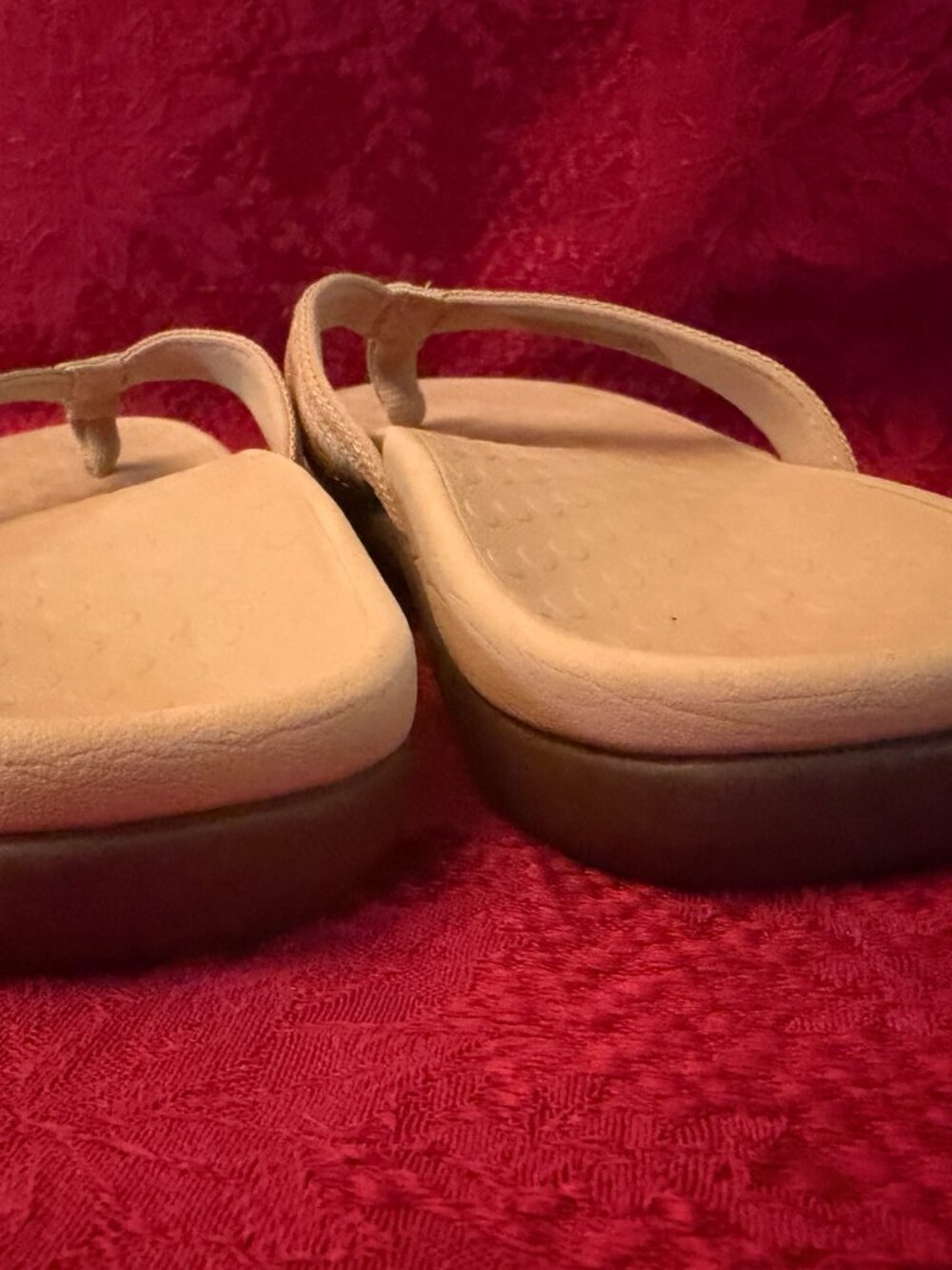 Vionic Tide II Orthotic Toe-Post Sandal Gold Cork Sz 8 - Picture 2 of 13